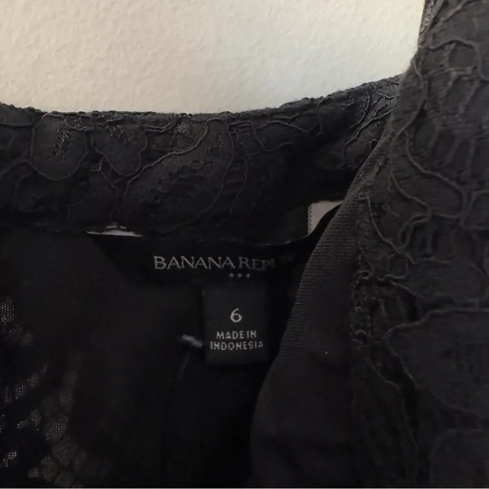 Banana Republic Black Lace Skirt Ruffle flare mermaid hem midi zip up zipper NWT